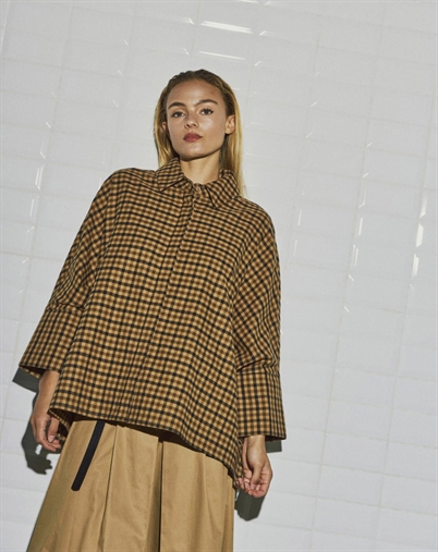 Withblack - WBLMadison Check Bat Skjorte - Camel Check